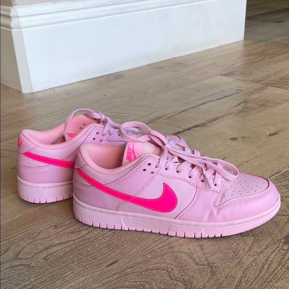 Nike Dunk Low Triple Barbie Pink Women's Shoes, Worn Once